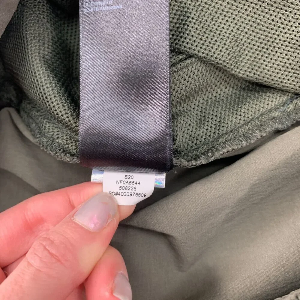 The North Face Shorts‎ Mens 38 Avocado Green Stretch Nyon Active Outdoor Hiking